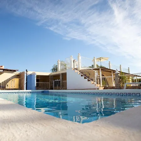 Garten Und Pool San Vicente Raspeig